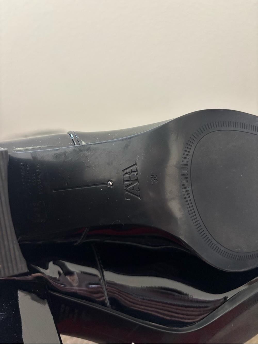 Zara patent leather knee high boots in black - Picture 11 of 11